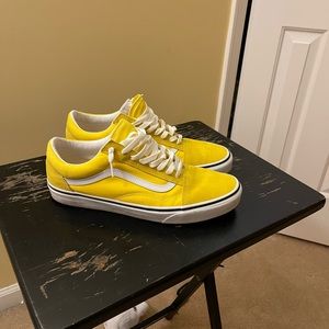 Vans Old Skool ‘vibrant yellow’ size 12